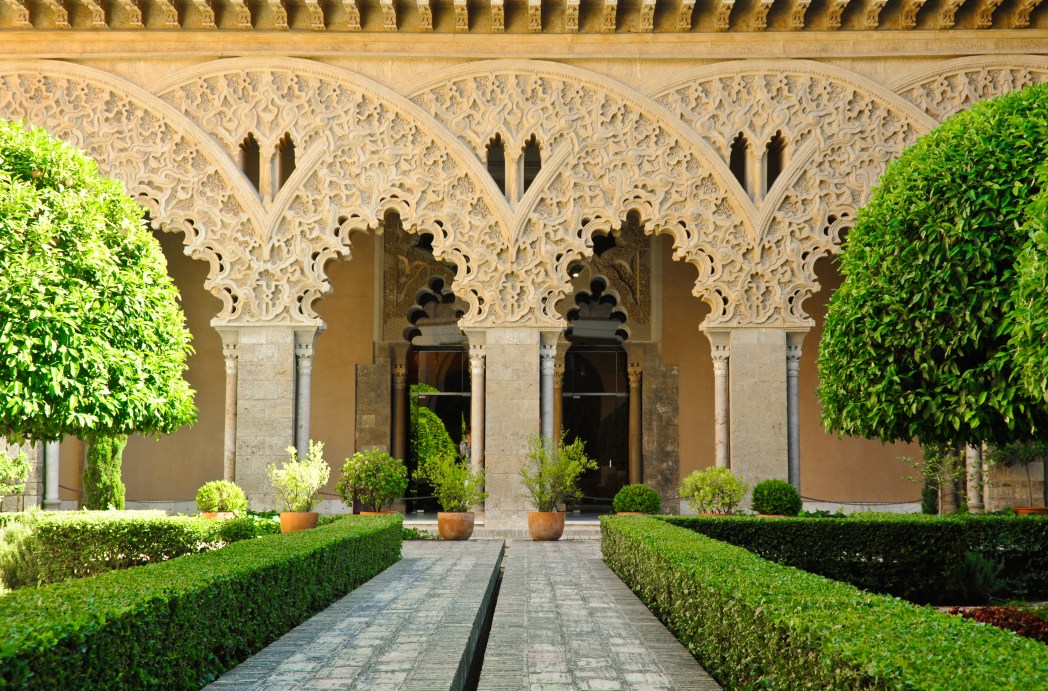 Нажмите на картинку, чтобы ввести 15 самых красивых замков в Испании